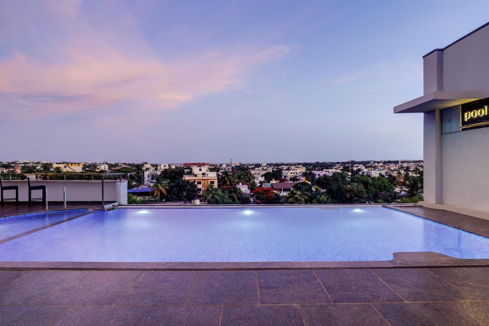 Lemon Tree Hotel, Hubli Luaran gambar