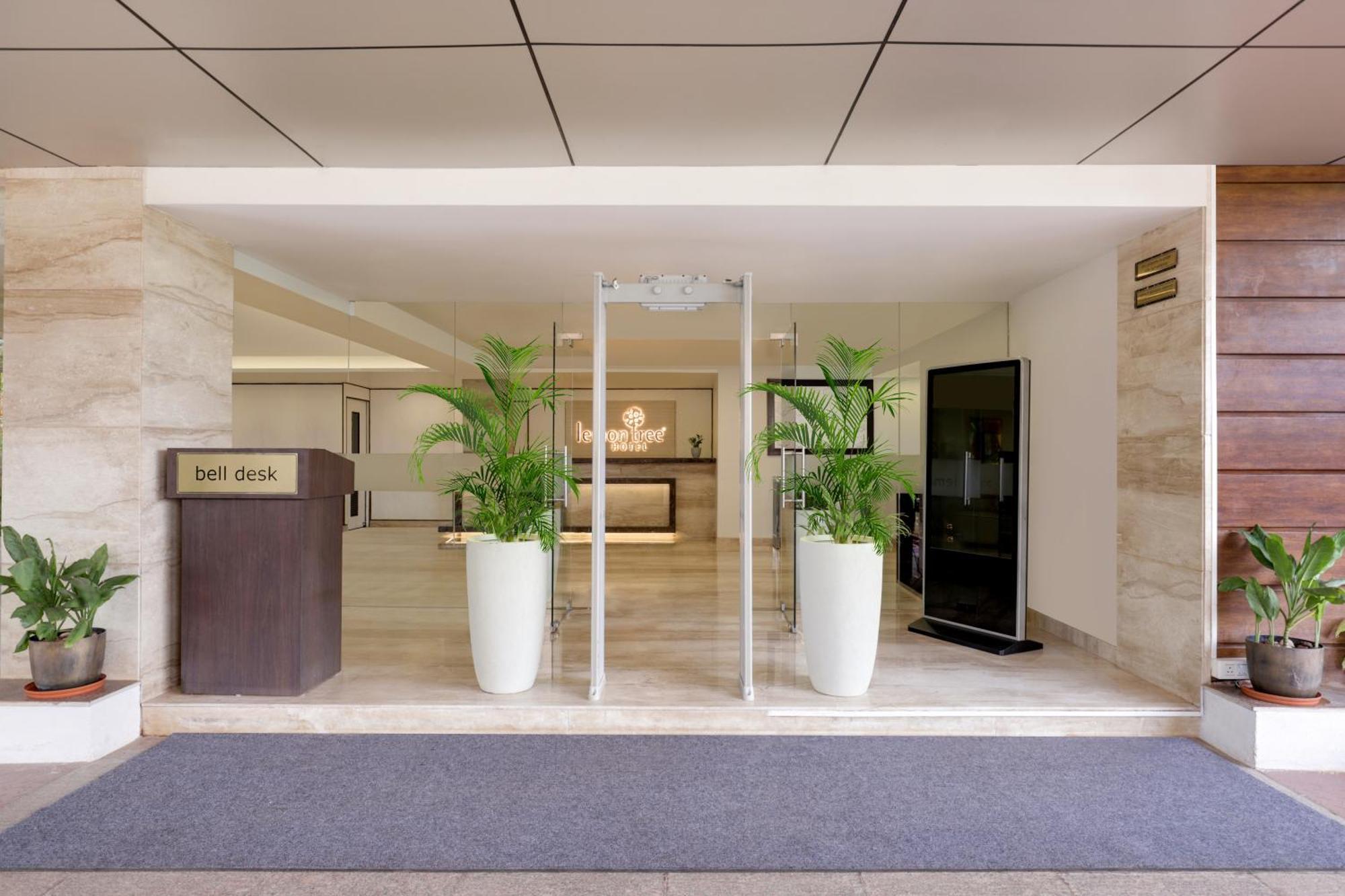 Lemon Tree Hotel, Hubli Luaran gambar
