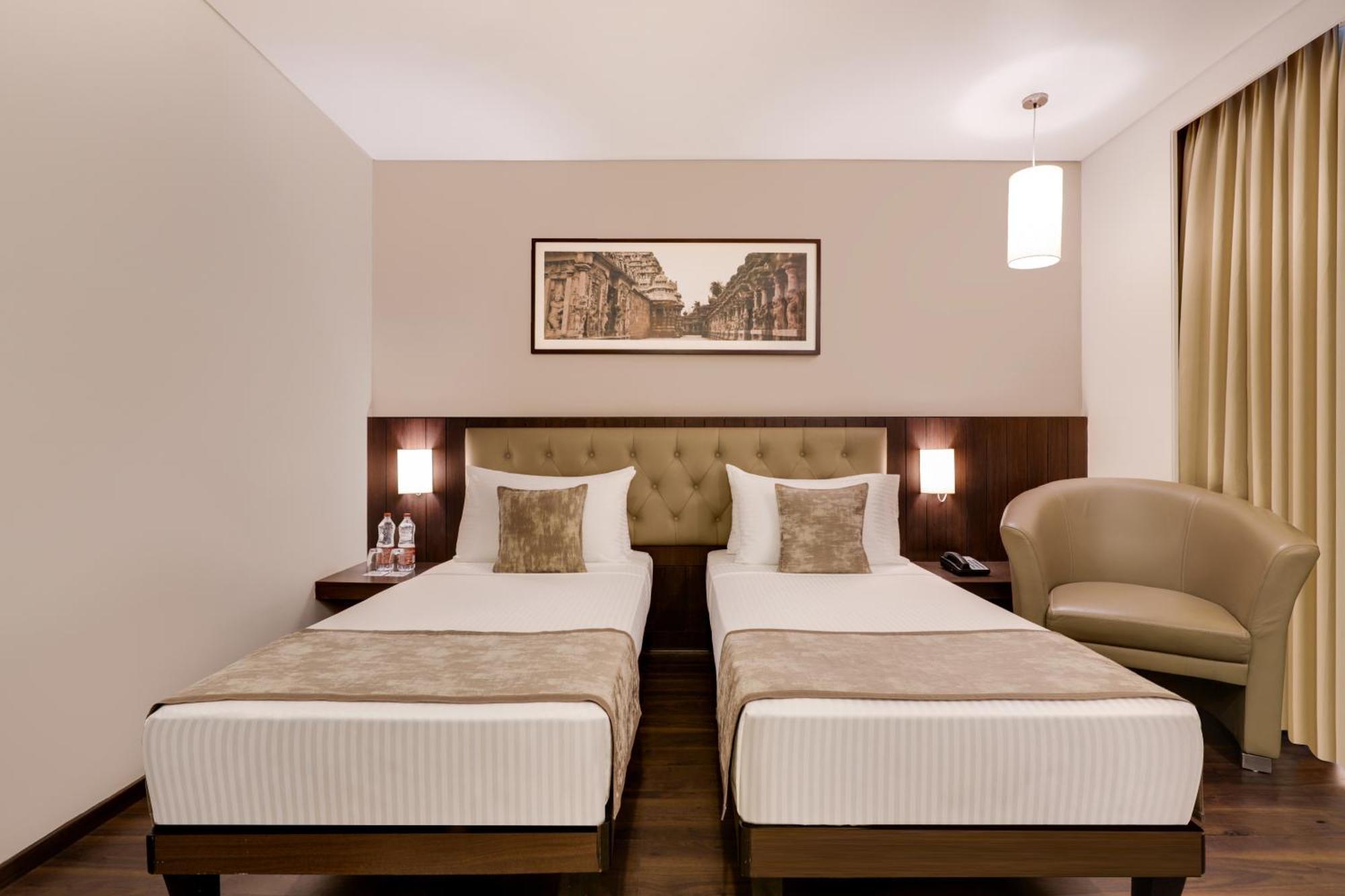 Lemon Tree Hotel, Hubli Bilik gambar